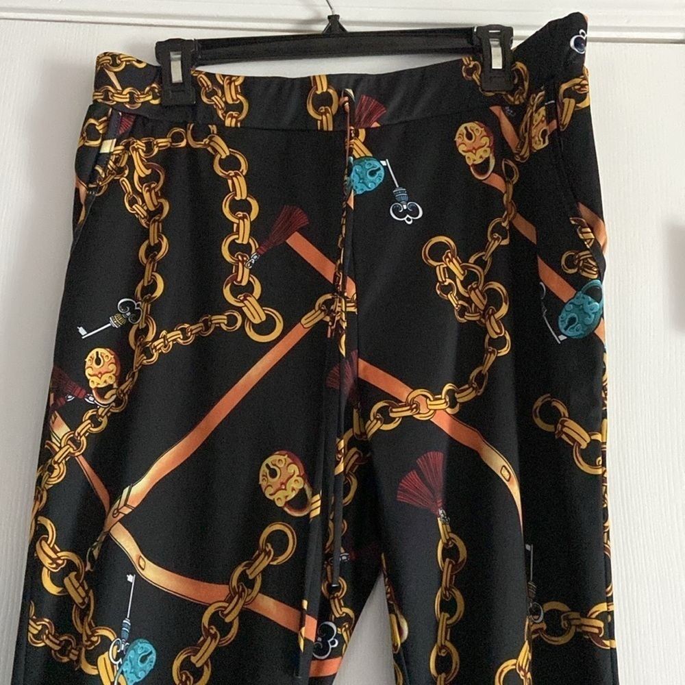 Women’s Black Stretch Plus Size 3X Pants With Retro Gold Chain Print - Picture 2 of 6